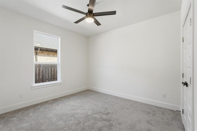 1815 Beauford, Dallas, TX 75253