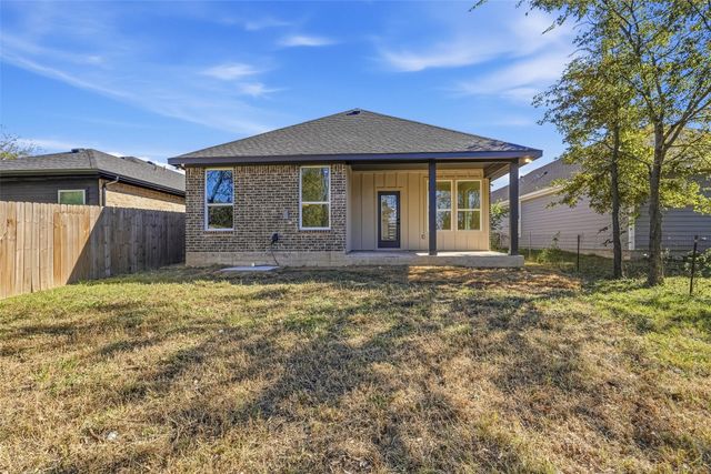 1815 Beauford, Dallas, TX 75253