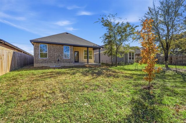 1815 Beauford, Dallas, TX 75253