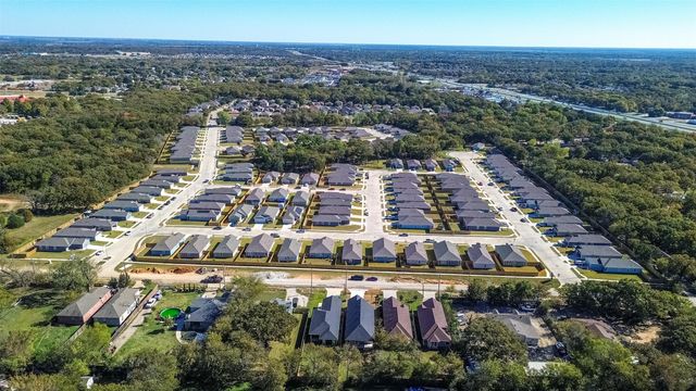 1815 Beauford, Dallas, TX 75253