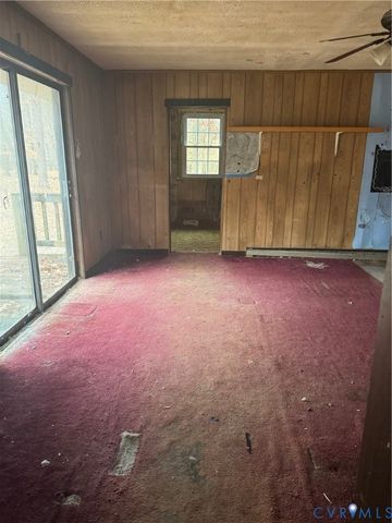 13326 S Anna Ln, Montpelier, VA 23192