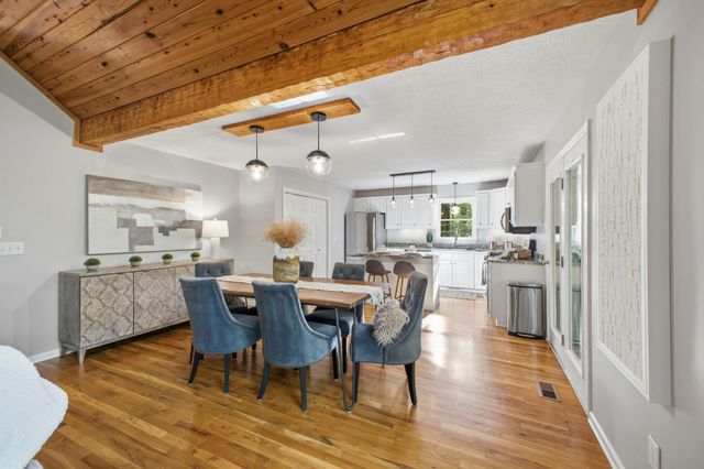 1101 Wax Wing Cir, Kingston Springs, TN 37082