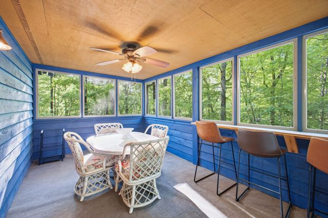 1101 Wax Wing Cir, Kingston Springs, TN 37082