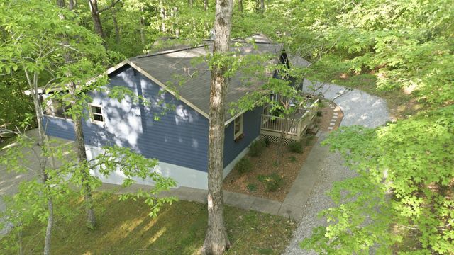 1101 Wax Wing Cir, Kingston Springs, TN 37082