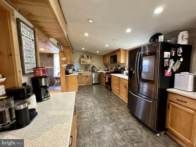1062 HANSEYS CREEK RD, Port Norris, NJ 08349