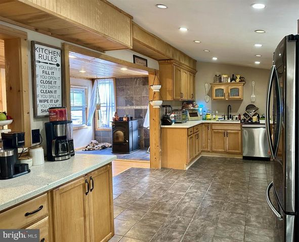 1062 HANSEYS CREEK RD, Port Norris, NJ 08349