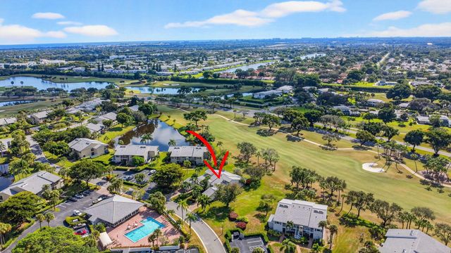 65 Eastgate Drive B, Boynton Beach, FL 33436