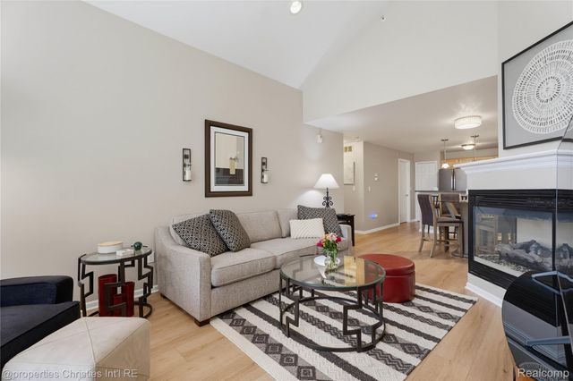 35104 Emma Circle, Commerce Charter Township, MI 48390