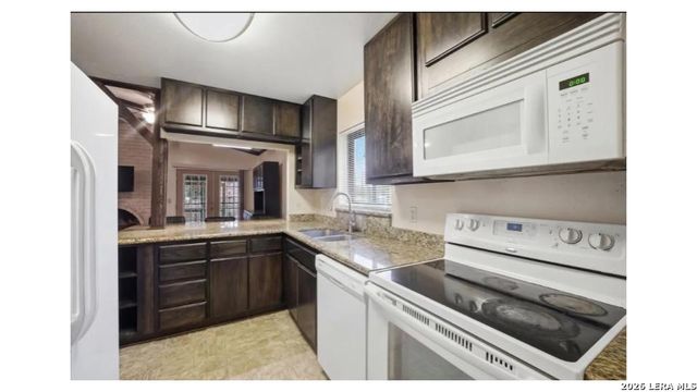 5018 LAS CAMPANAS ST, San Antonio, TX 78233