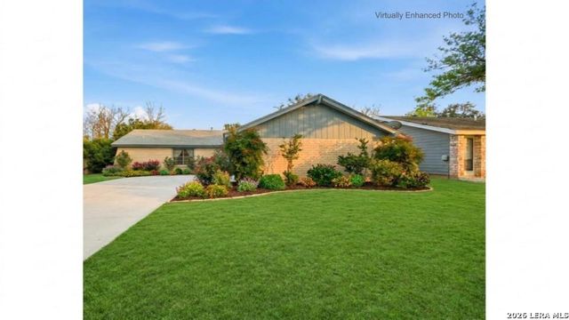 5018 LAS CAMPANAS ST, San Antonio, TX 78233
