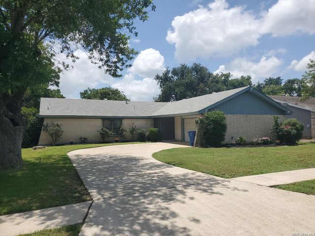 5018 LAS CAMPANAS ST, San Antonio, TX 78233