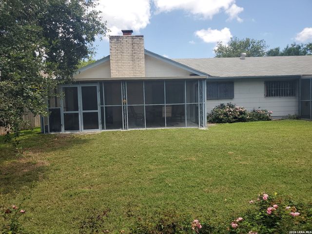 5018 LAS CAMPANAS ST, San Antonio, TX 78233