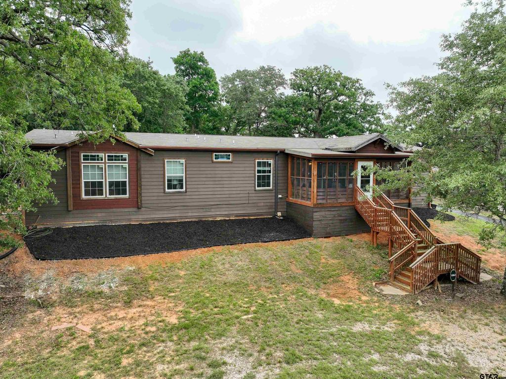 1062 Hickory Hills Drive, Murchison, TX 75778