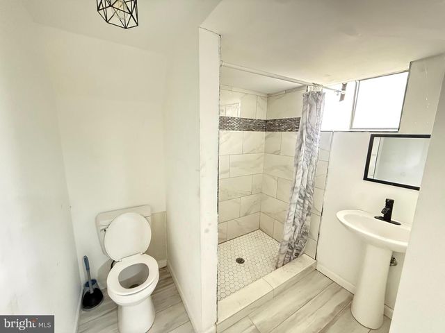 15205 MICHIGAN RD, Woodbridge, VA 22191