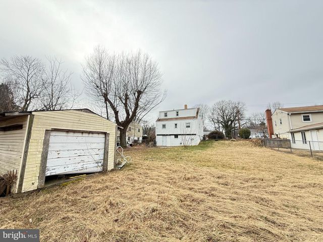 15205 MICHIGAN RD, Woodbridge, VA 22191