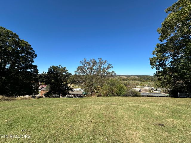 111 Bryan Hill Drive, Tellico Plains, TN 37385