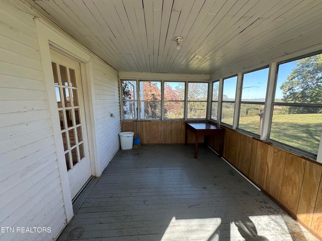 111 Bryan Hill Drive, Tellico Plains, TN 37385