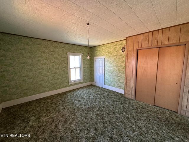 111 Bryan Hill Drive, Tellico Plains, TN 37385