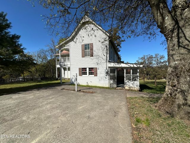 111 Bryan Hill Drive, Tellico Plains, TN 37385