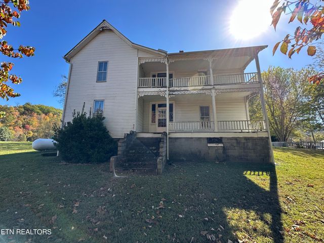 111 Bryan Hill Drive, Tellico Plains, TN 37385