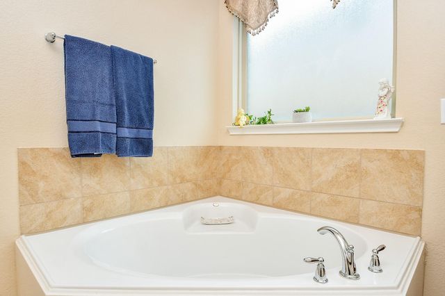 5510 S Denham Ridge Lane, Spring, TX 77389