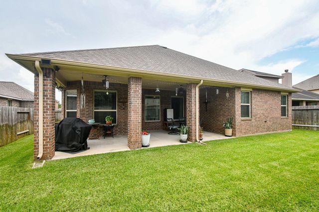 5510 S Denham Ridge Lane, Spring, TX 77389
