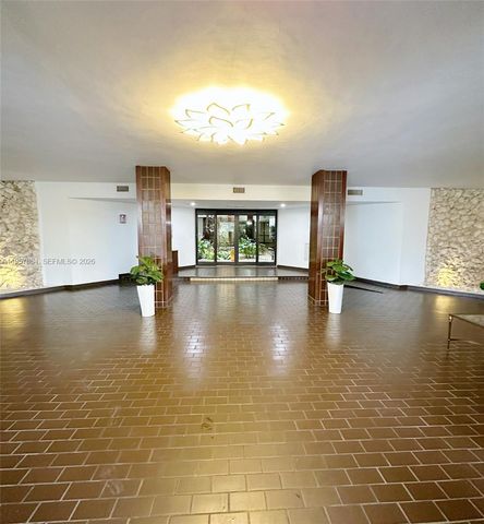 13953 Kendale Lakes Cir 410B, Miami, FL 33183