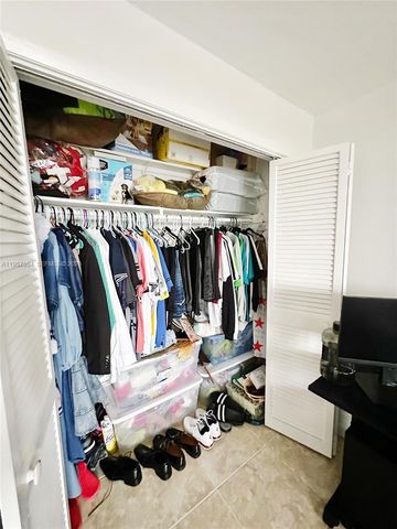 13953 Kendale Lakes Cir 410B, Miami, FL 33183