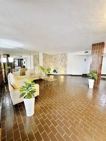 13953 Kendale Lakes Cir 410B, Miami, FL 33183