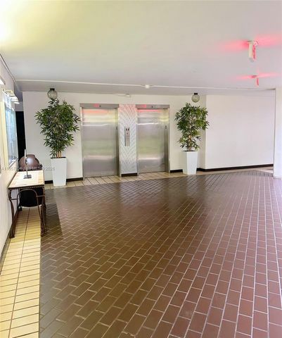 13953 Kendale Lakes Cir 410B, Miami, FL 33183