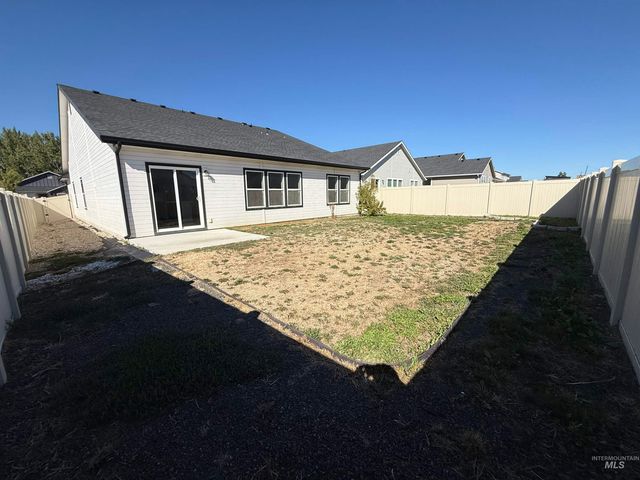12451 Varga St, Caldwell, ID 83607
