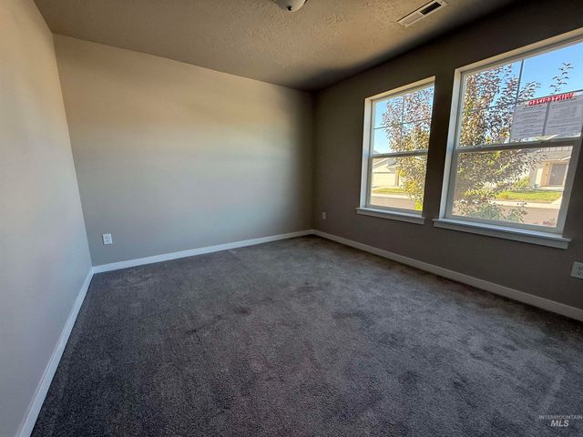 12451 Varga St, Caldwell, ID 83607