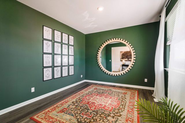 411 STONEWALL JACKSON BLVD, Staunton, VA 24401