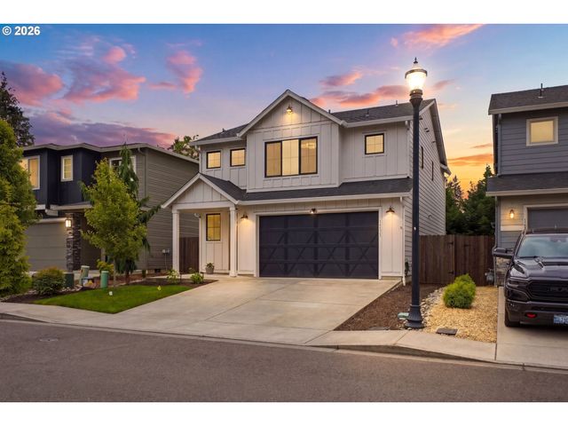 16811 Ne 93RD Way, Vancouver, WA 98682