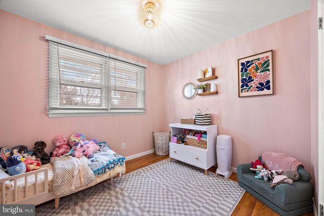 305 W DELAWARE AVE, Wilmington, DE 19809