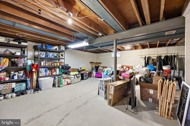 305 W DELAWARE AVE, Wilmington, DE 19809