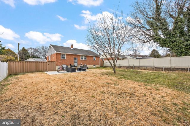 305 W DELAWARE AVE, Wilmington, DE 19809