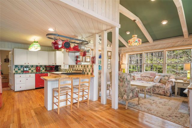 21 Kitchawan Drive, Chappaqua, NY 10514