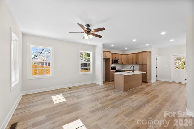 207 Putnam Street, Shelby, NC 28152