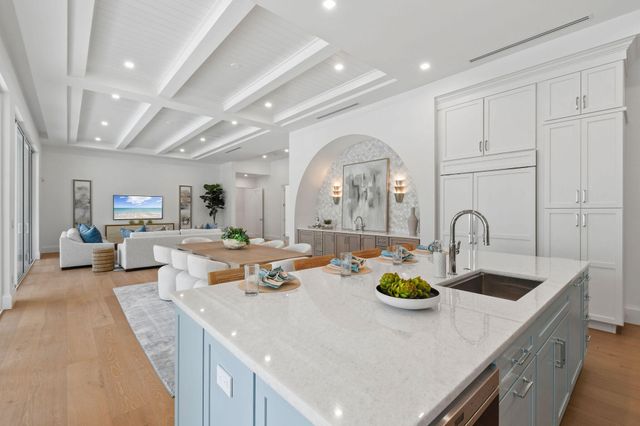 192 RIVER Drive, Tequesta, FL 33469