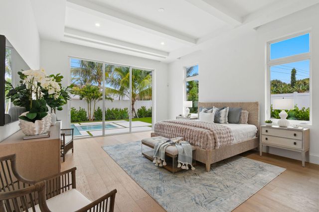 192 RIVER Drive, Tequesta, FL 33469
