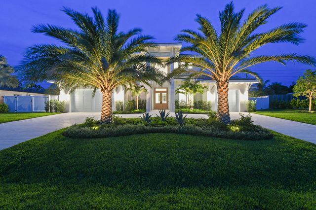 192 RIVER Drive, Tequesta, FL 33469