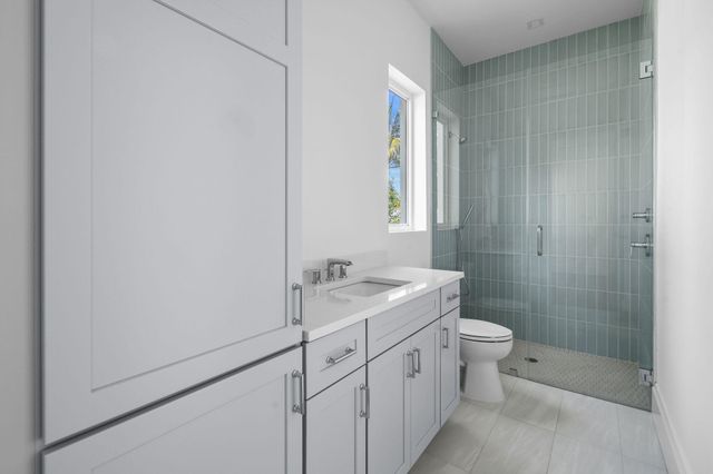 192 RIVER Drive, Tequesta, FL 33469
