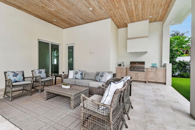 192 RIVER Drive, Tequesta, FL 33469