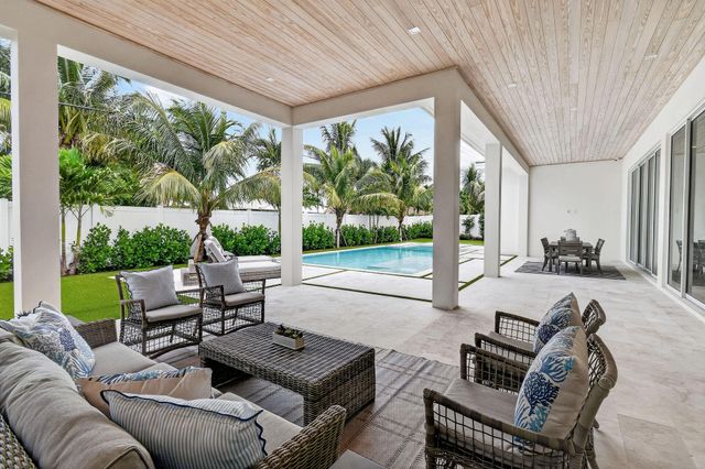 192 RIVER Drive, Tequesta, FL 33469