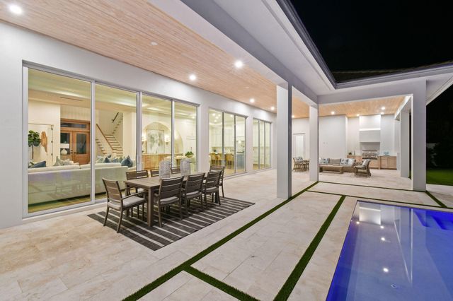 192 RIVER Drive, Tequesta, FL 33469