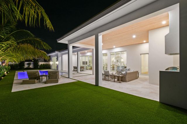 192 RIVER Drive, Tequesta, FL 33469