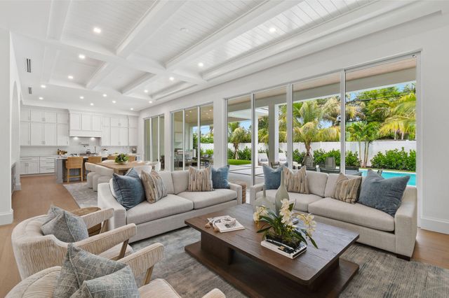 192 RIVER Drive, Tequesta, FL 33469