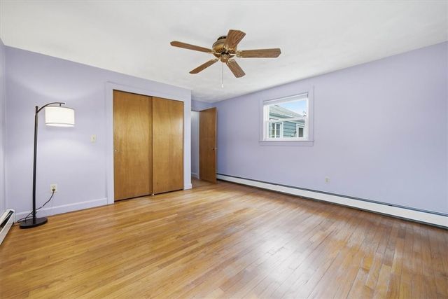 28 Glenbrook Road, Warwick, RI 02889