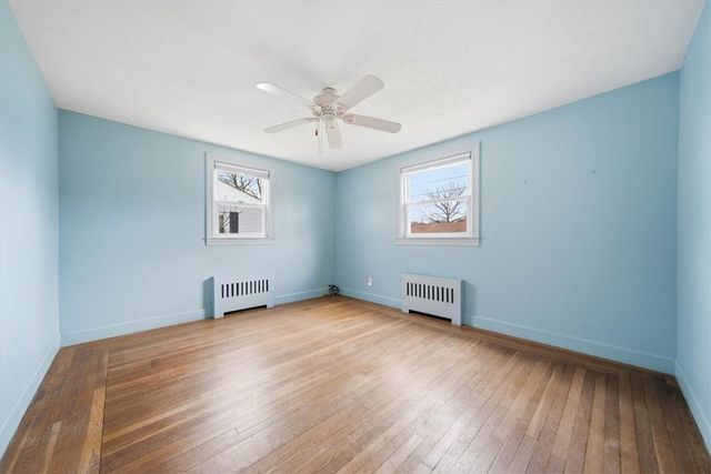 28 Glenbrook Road, Warwick, RI 02889